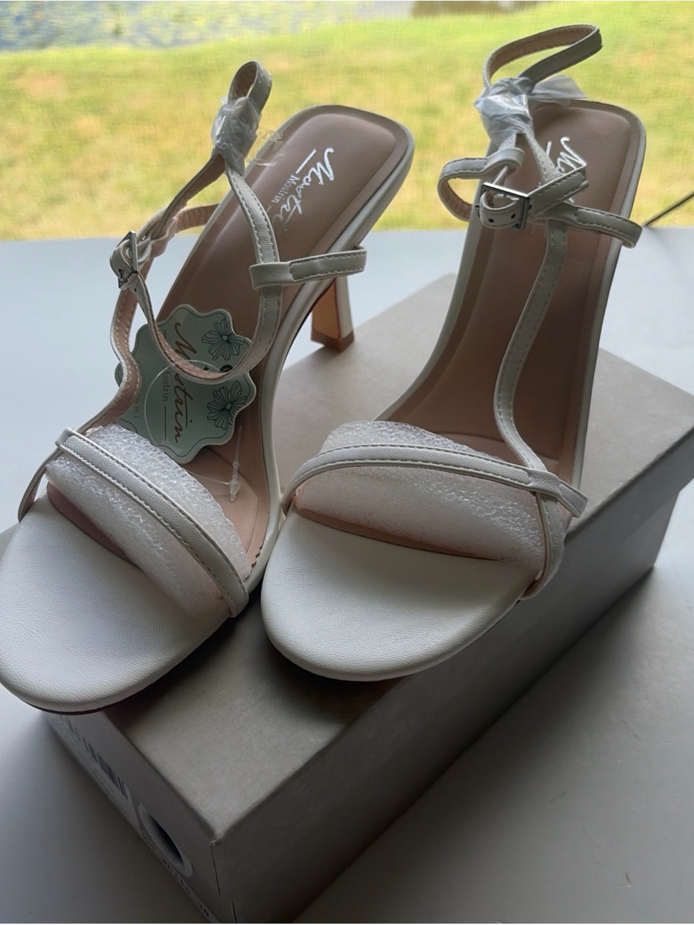 Mostrin Strappy Heels for Women Ankle Strap Heels Women's Heeled Size 7.5/8